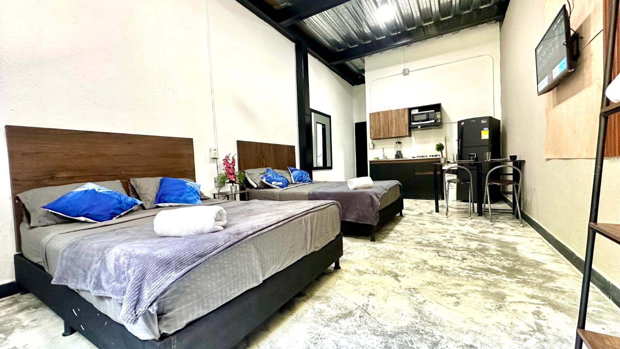 Venecia Loft Hotel Меделин Екстериор снимка